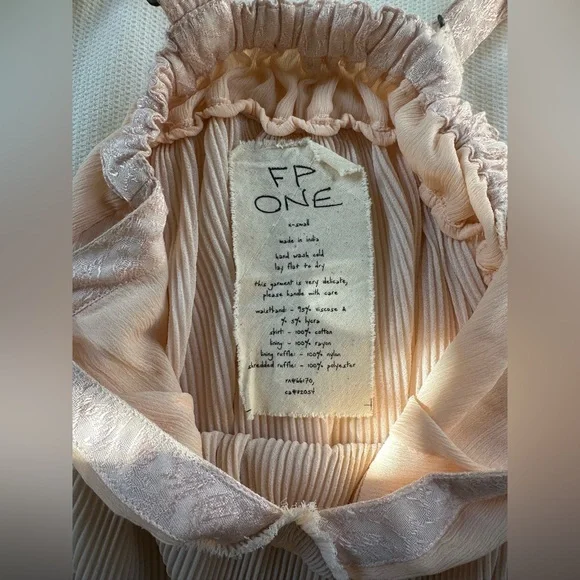RARE FP ONE Ballet Pink Sheer Babydoll Top BEAUTIFUL DREAMY Sz XS - Picture 16 of 17